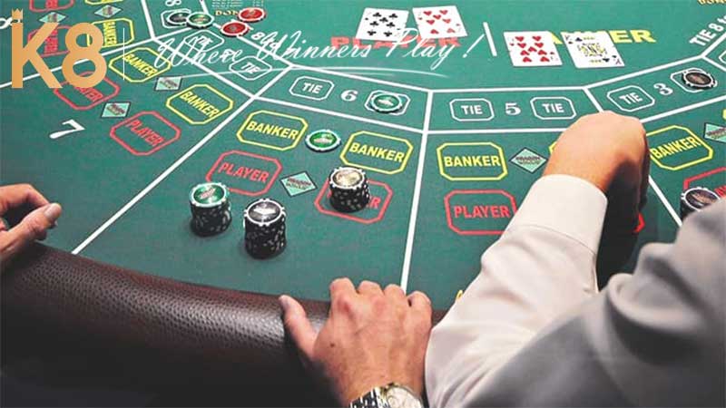 Cách đếm bài Baccarat